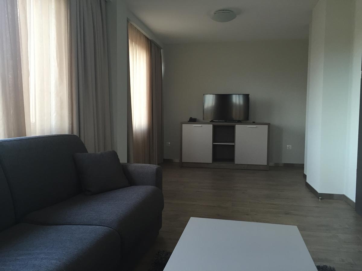 La Casa Hotel Tsigov Chark ภายนอก รูปภาพ